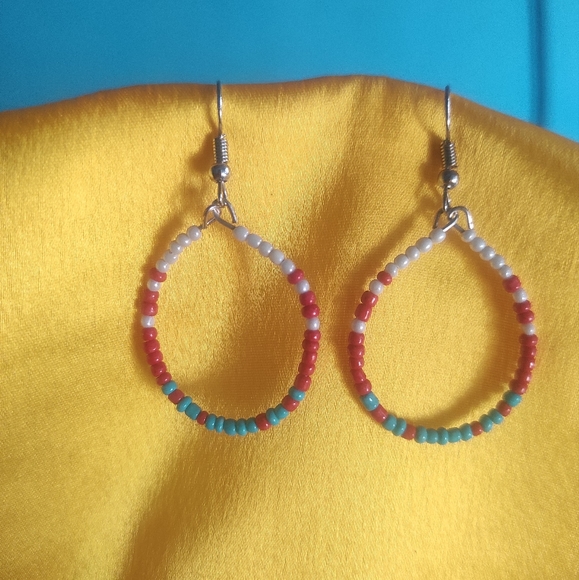 EARRINGS - Picture 2 of 4